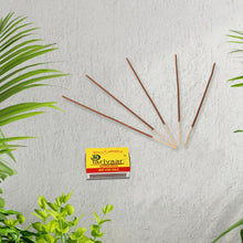 Tilak Chandan Flavour Incense Sticks / Agarbatti (90 GM With Machis 1 Packet)